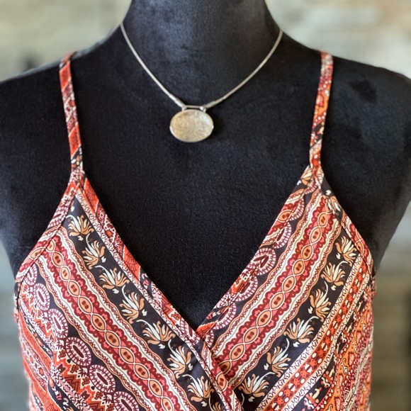 Dressy Tank Top - M - Picture 2 of 5